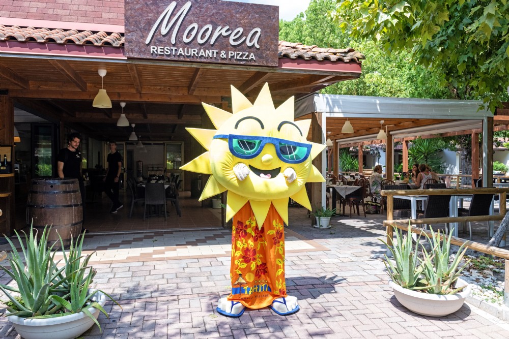 Men&ugrave; Ristorante Moorea