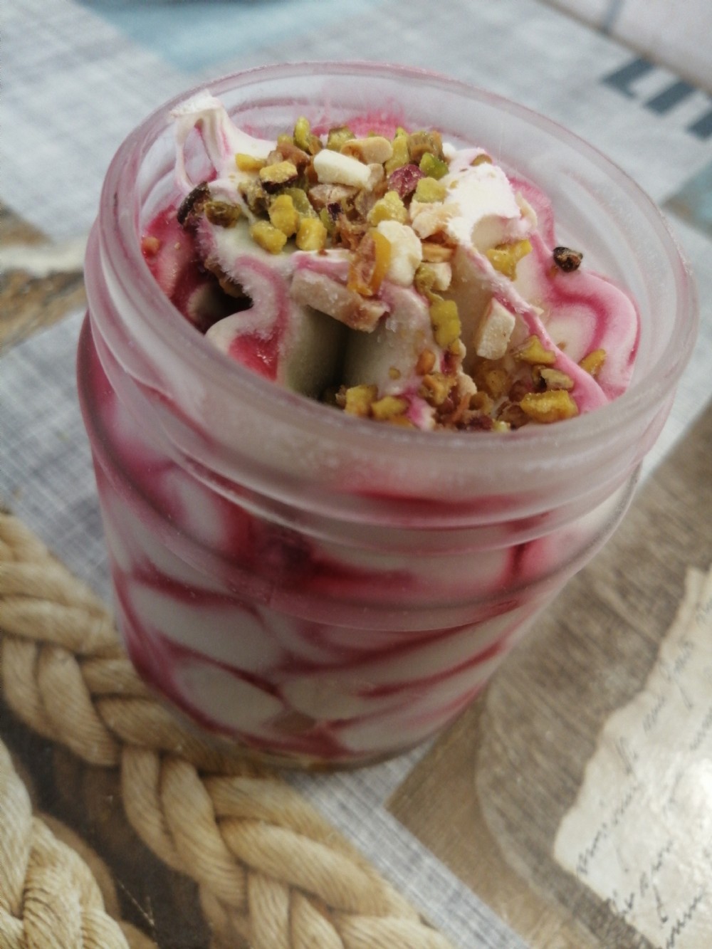 Vasetto al pistacchio e amarena