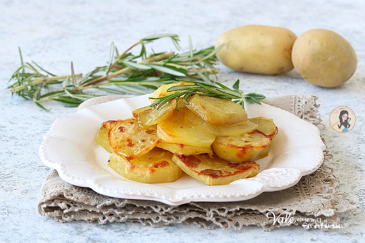 PATATE AL FORNO