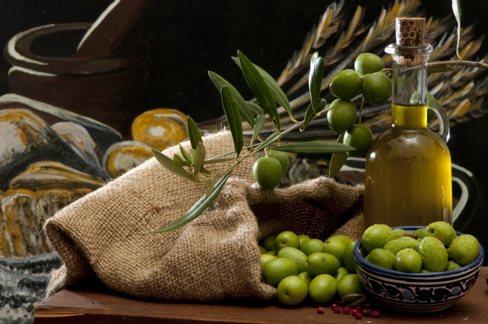 OLIO EXTRA VERGINE DI OLIVA