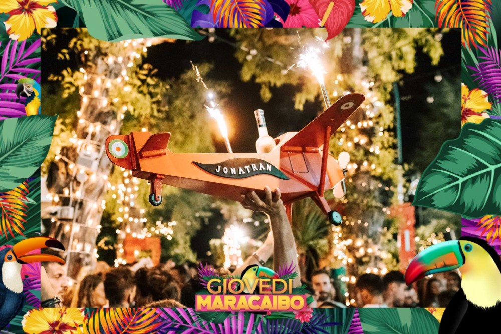 JONATHAN DISCO BEACH